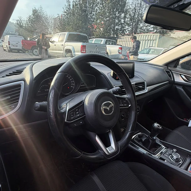 MAZDA 3 SPORT HB 2.0 2019 6