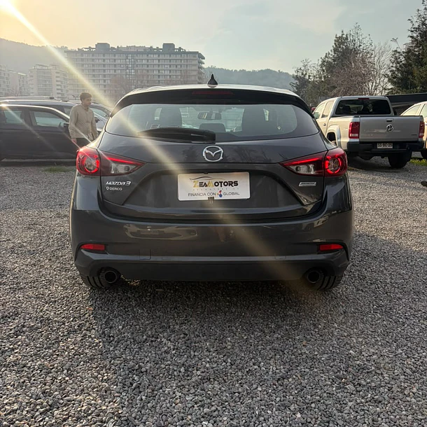 MAZDA 3 SPORT HB 2.0 2019 4