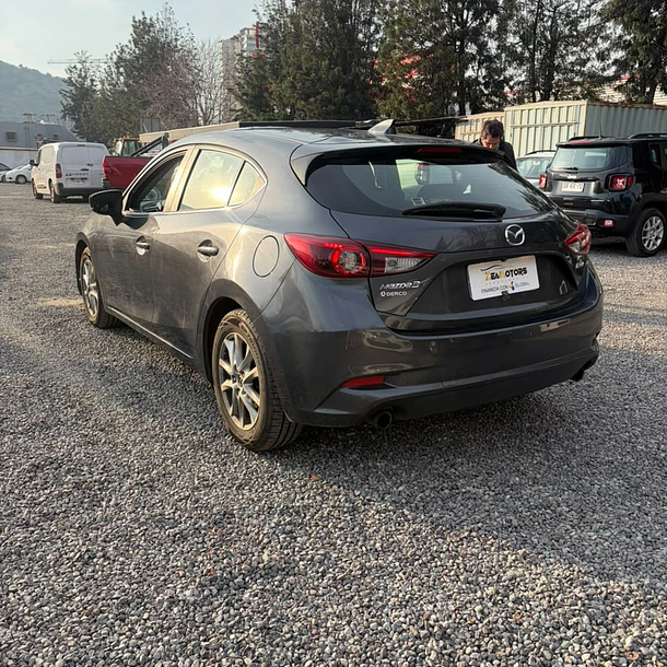 MAZDA 3 SPORT HB 2.0 2019 5