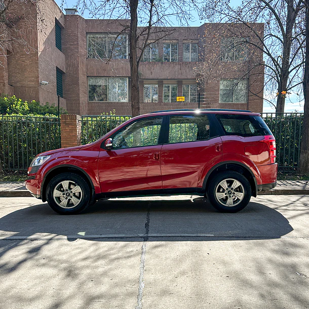 Mahindra Xuv 500 2.2 Diesel 4x4 2016 2
