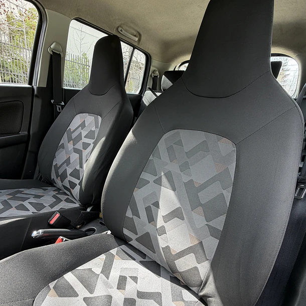 Suzuki Celerio GLX 1.0 2020 11