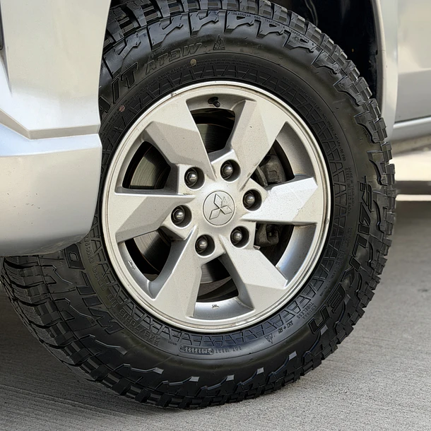 MITSUBISHI L200 2.4 WORK CR DIESEL 4X2 MT 6
