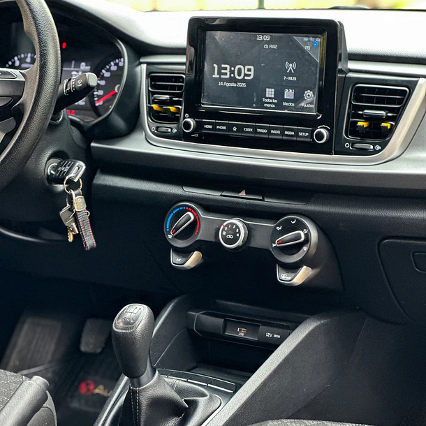 KIA RIO 4 LX 1.4 2022 12