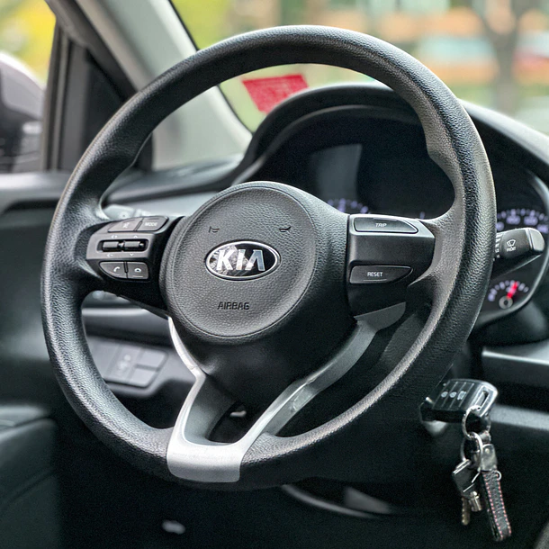 KIA RIO 4 LX 1.4 2022 13