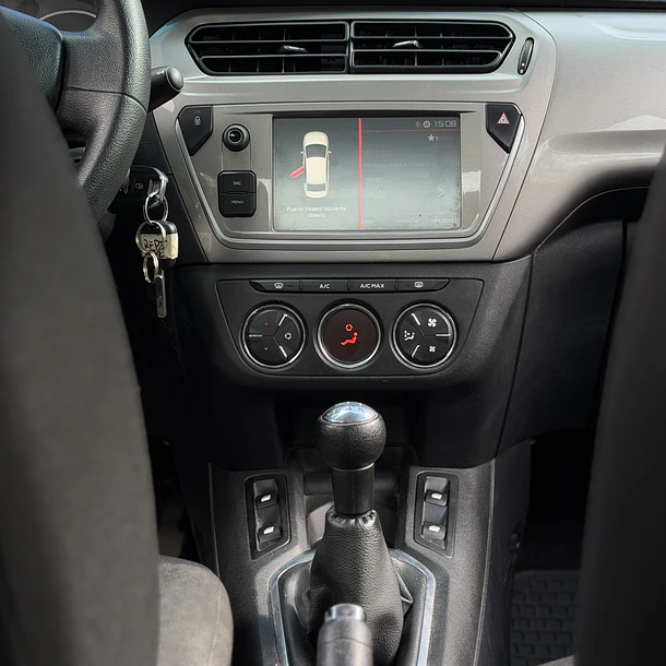 Citroen C- Elysee 1.6 HDI 92  Shine  2023  8