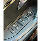 PEUGEOT 2008 GT 1.5 ALLURE PACK BLUEHDI 130 2024 14