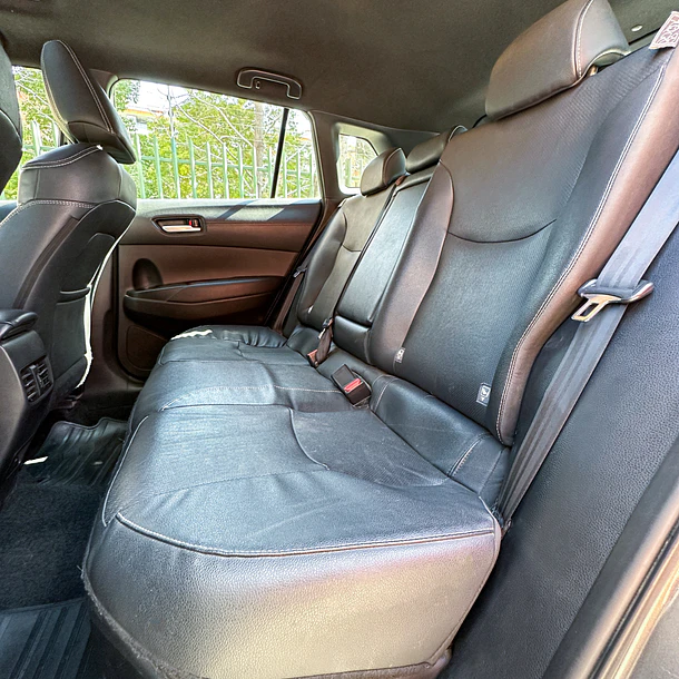 TOYOTA COROLLA CROSS CVT HEV  1.8 2023 15
