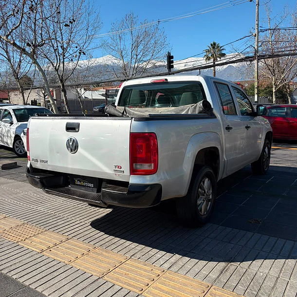 VOLKSWAGEN AMAROK COMFORTLINE 2.0 4X2  2016 3