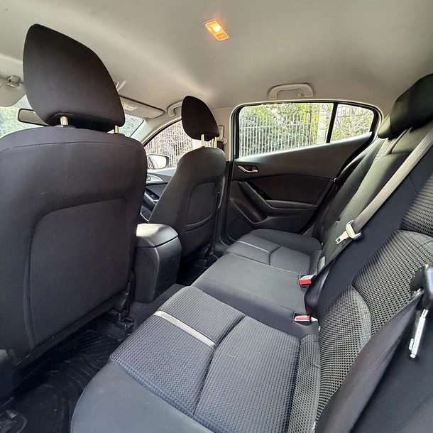 MAZDA 3 SPORT HB 2.0 2019  9