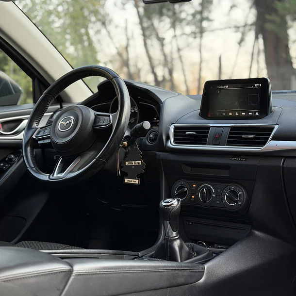 MAZDA 3 SPORT HB 2.0 2019  10