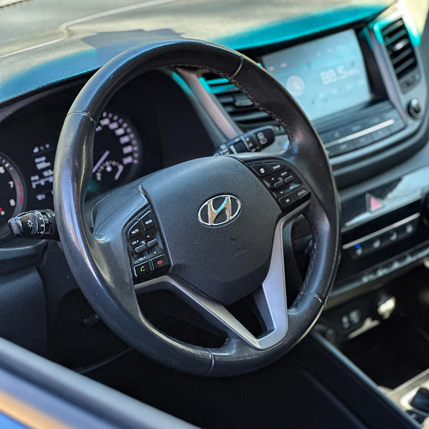 HYUNDAI TUCSON ADVANCE TL 2.0 2019 7