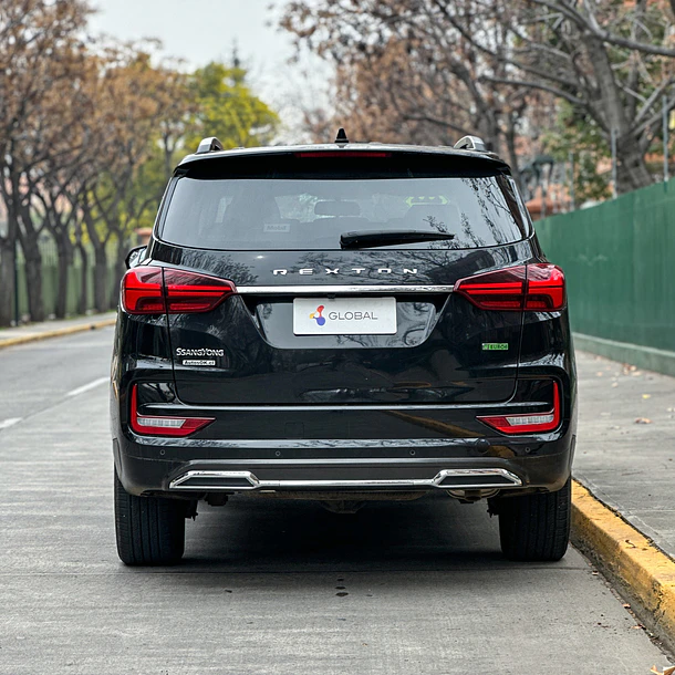 SSANGYONG REXTON GLX 2.2 TD 2023 5