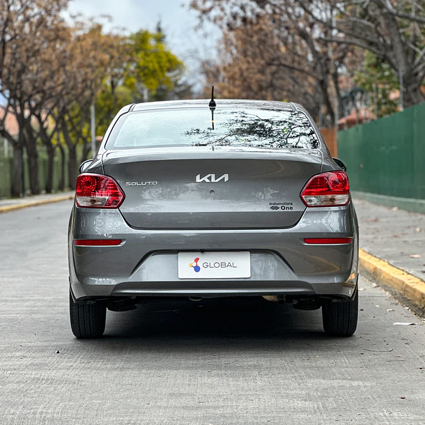 KIA SOLUTO 1.4 EX MT 2026 5