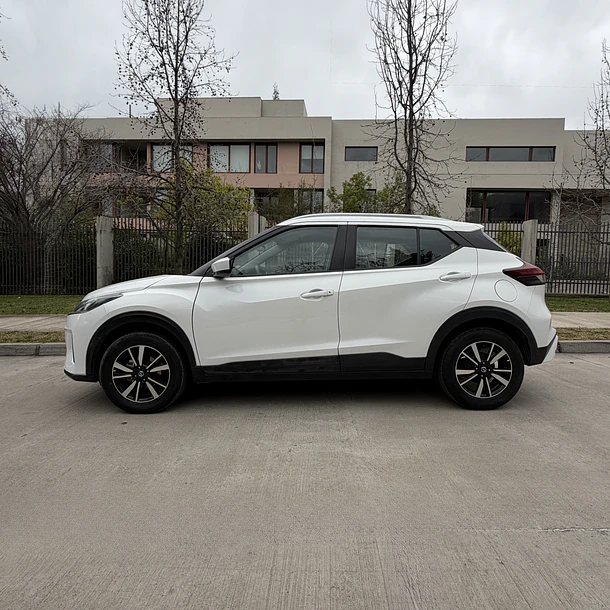 Nissan Kicks Sense 1.6 MT 2020 3