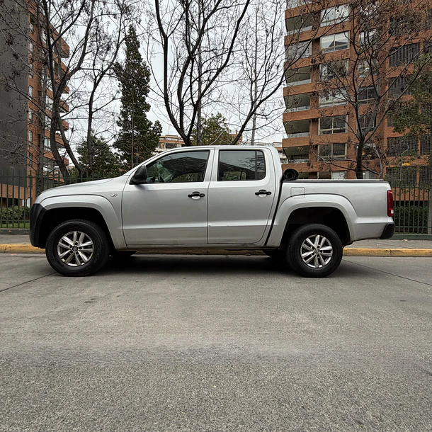 VOLKSWAGEN AMAROK COMFORT 2.0 4X2 3