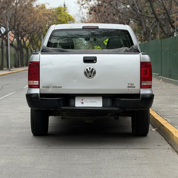 VOLKSWAGEN AMAROK COMFORT 2.0 4X2 5