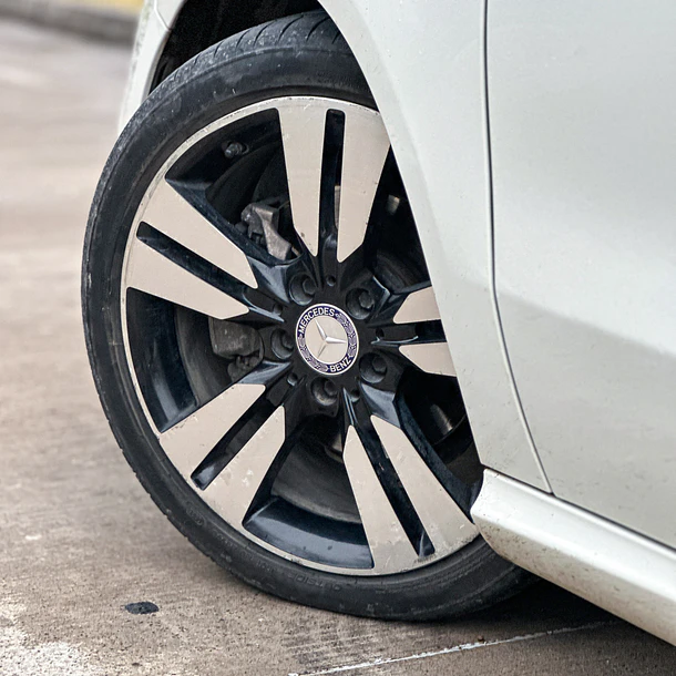 MERCEDES BENZ A200 D 2.1 2017 4