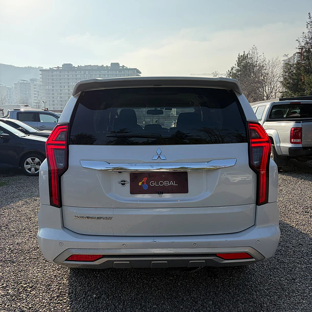 MITSUBISHI NEW MONTERO SPORT 2.4 2022 3