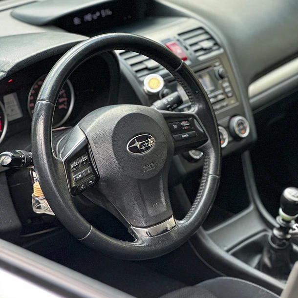 SUBARU NEW XV AWD 2.0I 2014 7
