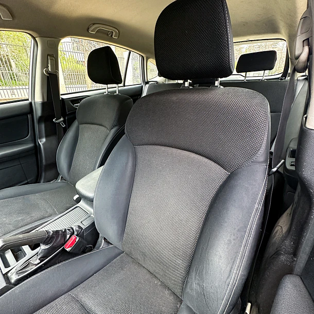 SUBARU NEW XV AWD 2.0I 2014 13