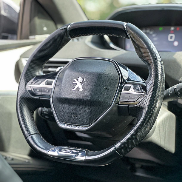 PEUGEOT 3008 GT BLUEHDI 2.0 AUT 2019 13