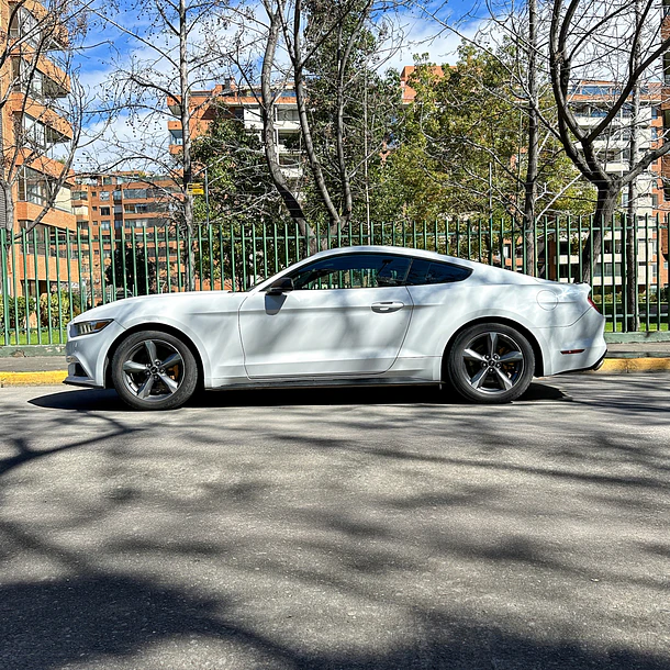 FORD MUSTANG ECOBOOST 2.3 AUT 2016 17