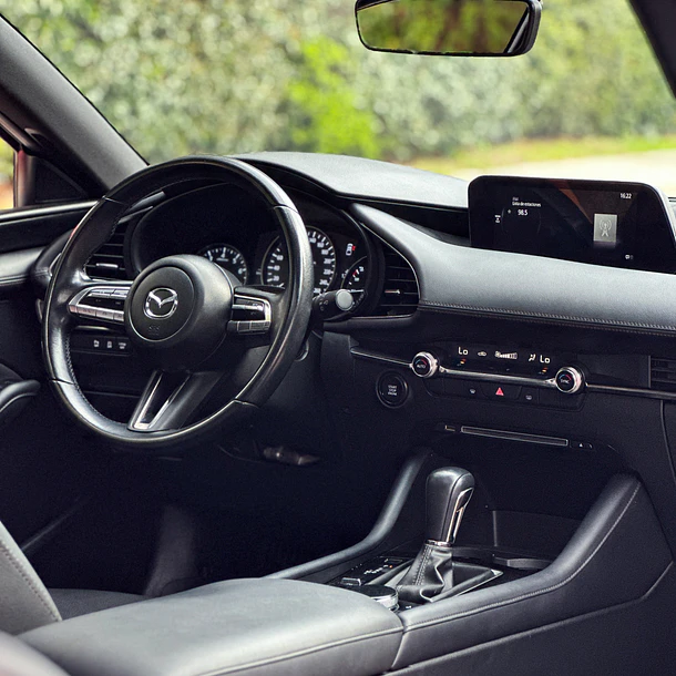 MAZDA 3 SPORT HATCHBACK 2.0 2023 8
