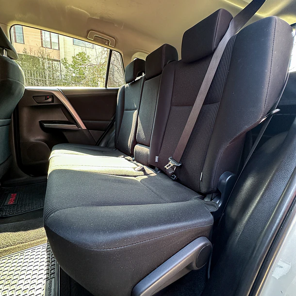 TOYOTA RAV 4 LUJO 4X2 2.0 MT 2018 14