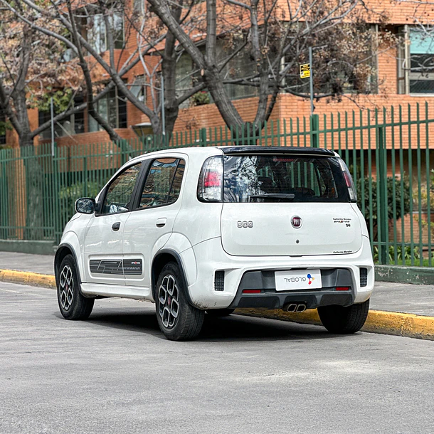 FIAT UNO SPORTING 1.4 2016 4