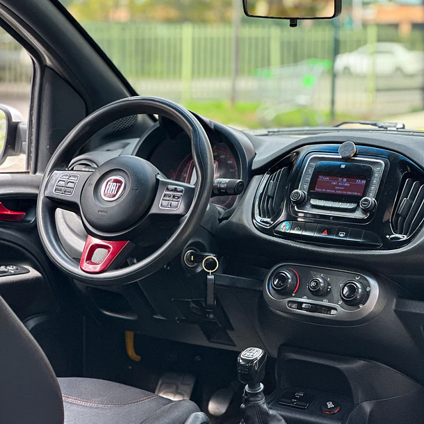 FIAT UNO SPORTING 1.4 2016 9