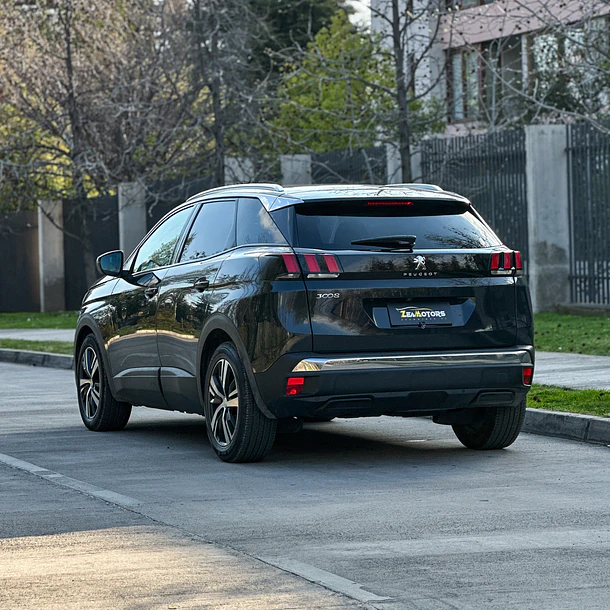 Peugeot 3008 1.5 BlueHDI 130 Active 2019 4