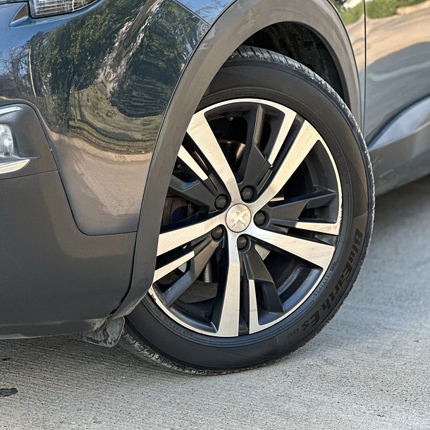 Peugeot 3008 1.5 BlueHDI 130 Active 2019 6