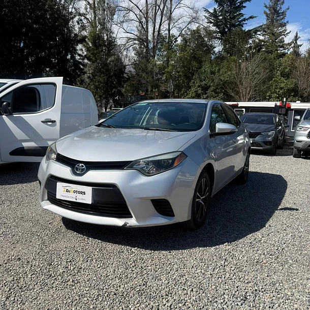 Toyota Corolla 2015 GL 1.8 2015 3
