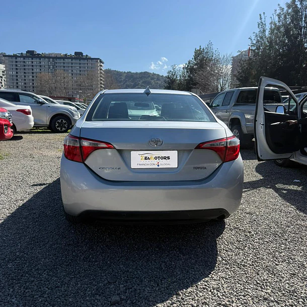 Toyota Corolla 2015 GL 1.8 2015 5