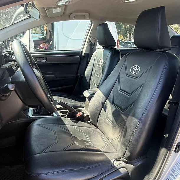 Toyota Corolla 2015 GL 1.8 2015 9