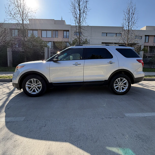 FORD EXPLORER XLT 3.5 AUT 2014 5