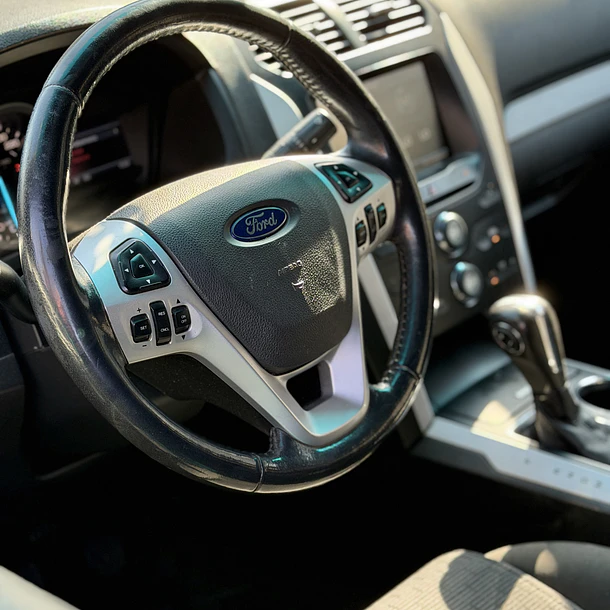 FORD EXPLORER XLT 3.5 AUT 2014 9