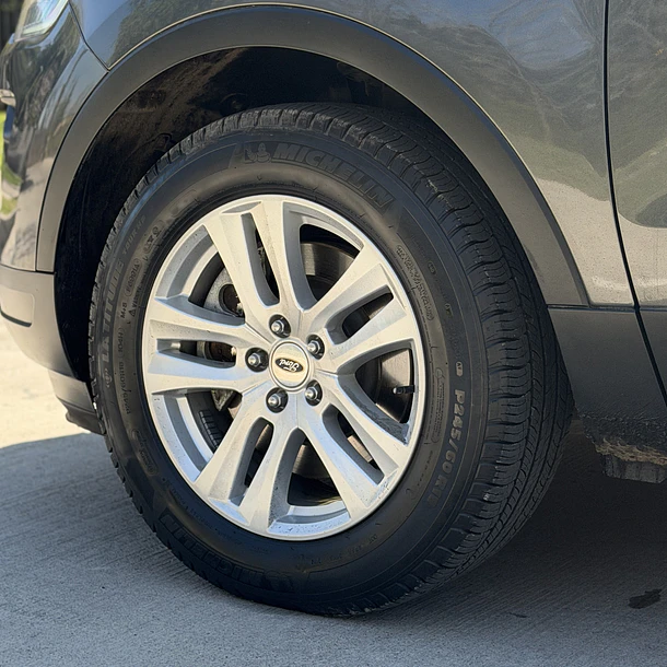 FORD EXPLORER XLT 3.5 AUT 2020 6