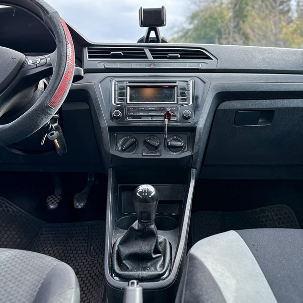 VOLKSWAGEN VOYAGE 1.6 2022  8