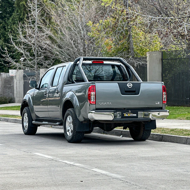 NISSAN NAVARA LE 4X4 2.5 AUT 2015 4