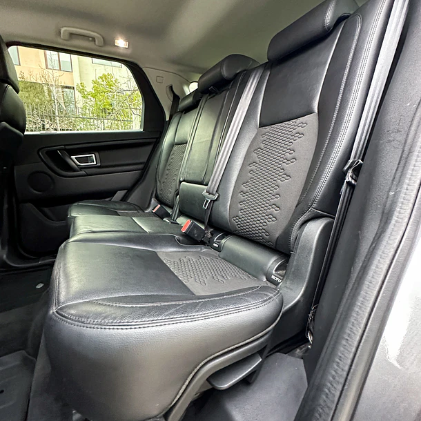 Land Rover Discovery Sport 2.0 SE 4WD 2019 14