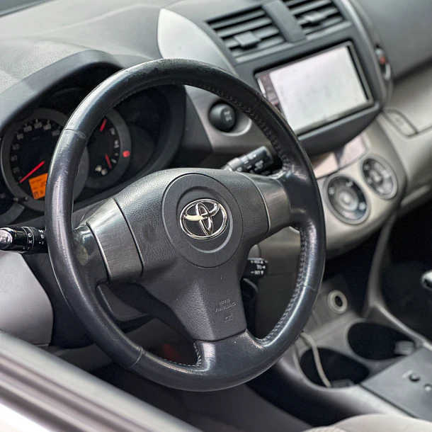 TOYOTA RAV4 2.4 AUT 2012 7