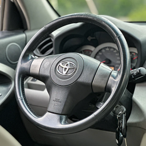 TOYOTA RAV4 2.4 AUT 2012 12