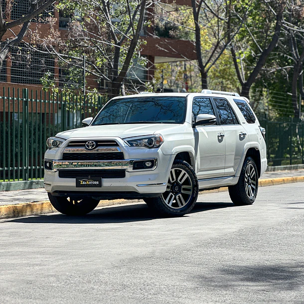 Toyota 4runner 4.0 Limited 4x4 Auto 2022 1