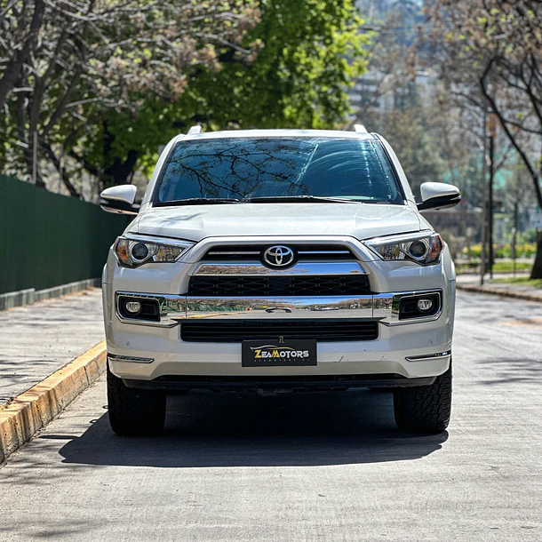 Toyota 4runner 4.0 Limited 4x4 Auto 2022 3