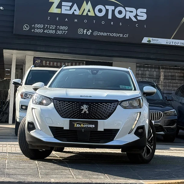 Peugeot 2008 1.2 PURETECH 130 EAT8 2021 1
