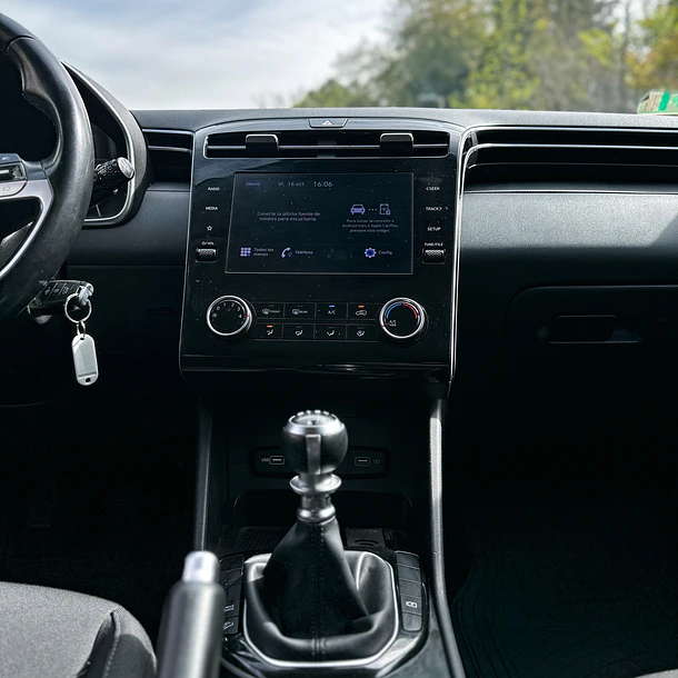 HYUNDAI TUCSON NX4 MPI 2.0 MT PLUS 2021 9