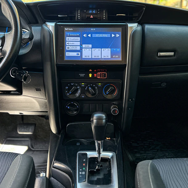 TOYOTA FORTUNER 2.8 SR5 TDI DIESEL 4X4 MT 5P 2023 9