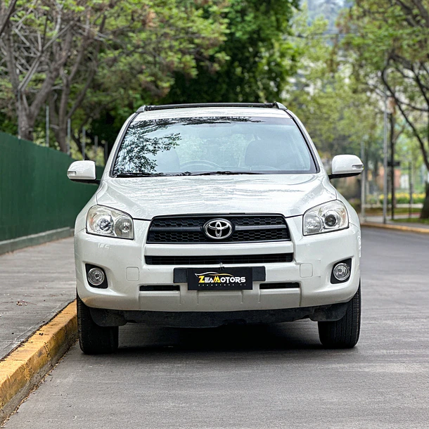 TOYOTA RAV4 2.4 AUT 2012 3