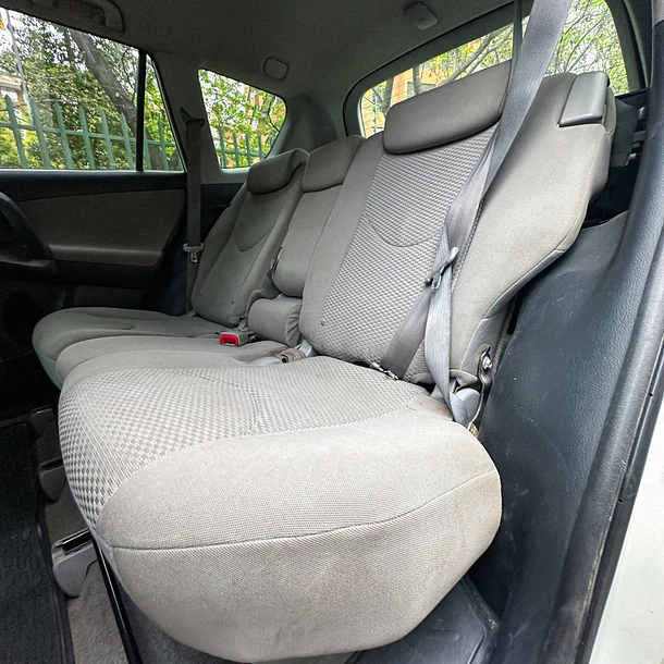 TOYOTA RAV4 2.4 AUT 2012 14